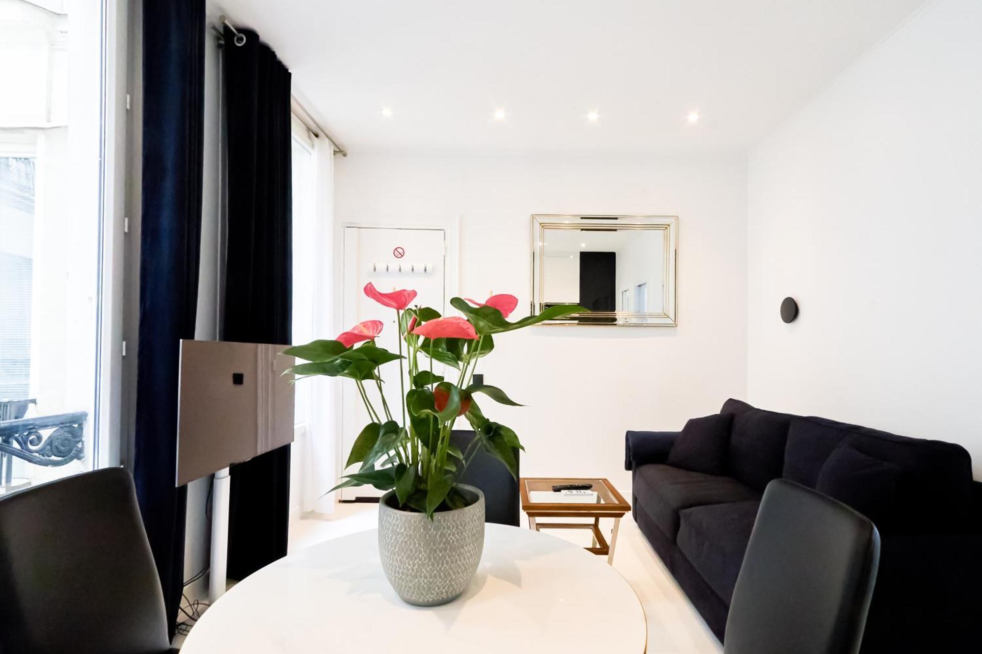 Luxury Apartment Les Champs-Elysees Paryż Zewnętrze zdjęcie